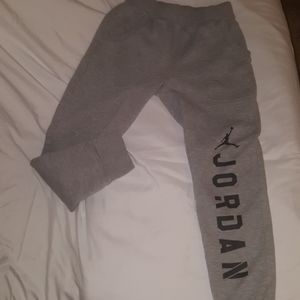 Youth Jordan joggers